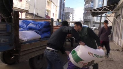 Ağrılı esnaf bilgisayardan İngilizce öğrendi