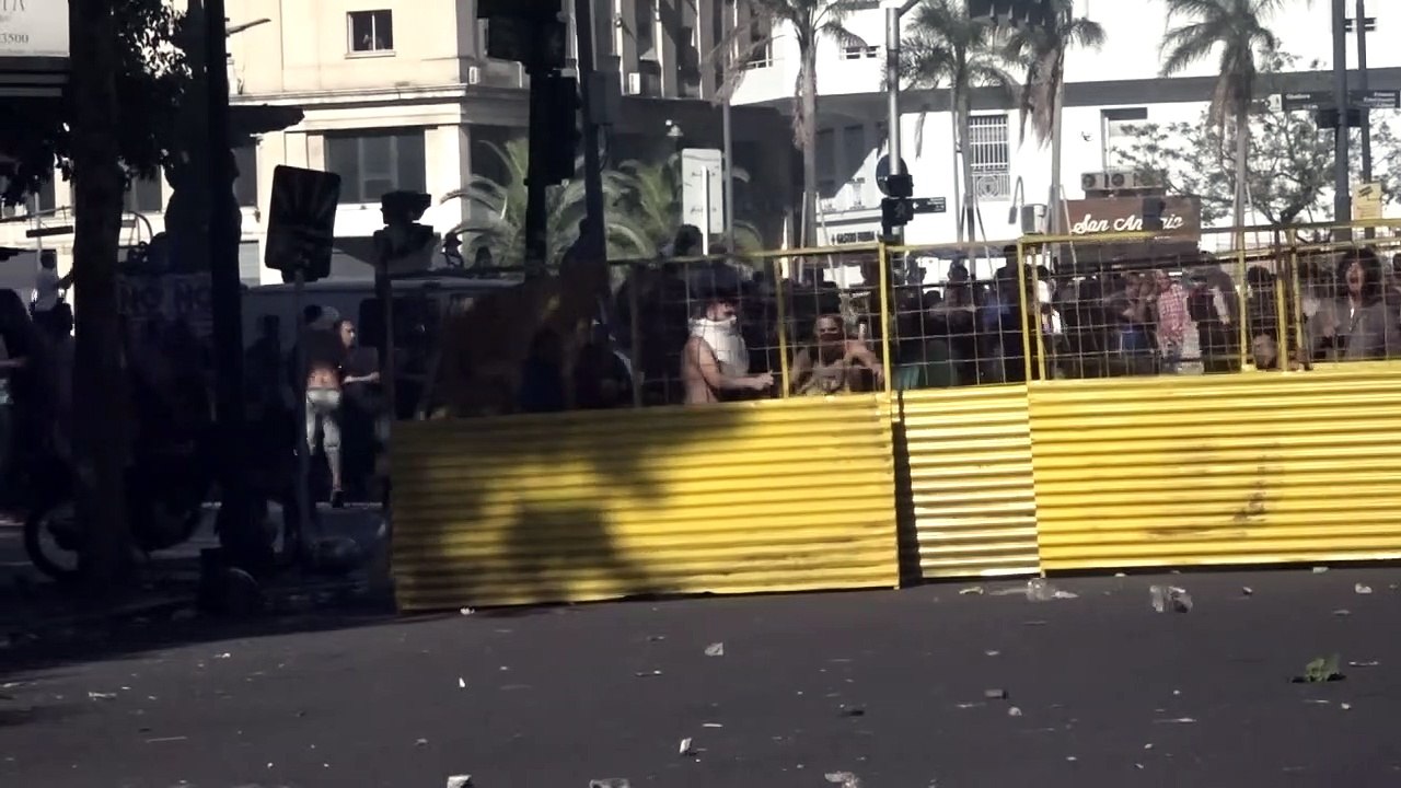 Réforme des retraites: une manifestation dégénère à Buenos Aires