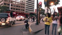 'Queremos comida!' é o pedido que Papai Noel ouve em Caracas