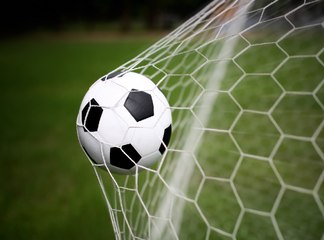 پنالتی‌های بازی پرسپولیس و صنعت‌نفت