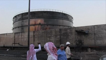 السعودية تعترض صاروخا حوثيا فوق الرياض وتتهم إيران