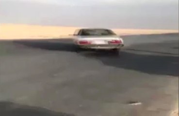 Şov Yaparken Kameramana Çarptı