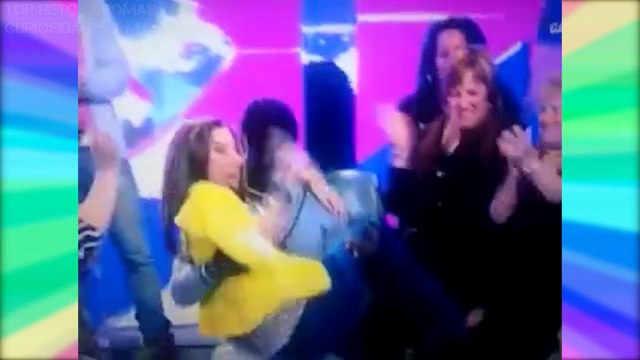 Top Mejores Fails y Momentos Embarazosos en Televisión Recopilación 77