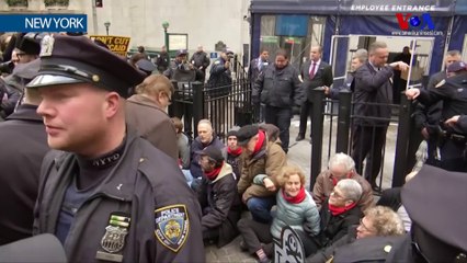 New York'ta Vergi Tasarısına Karşı Protesto