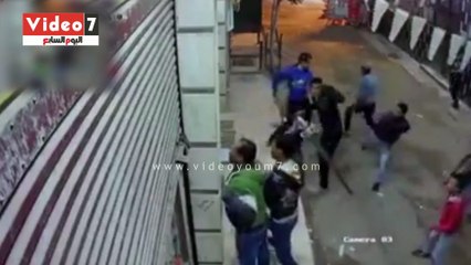 بلطجية يهجمون على محل بالسيوف ويصيبون صاحبه بطنطا