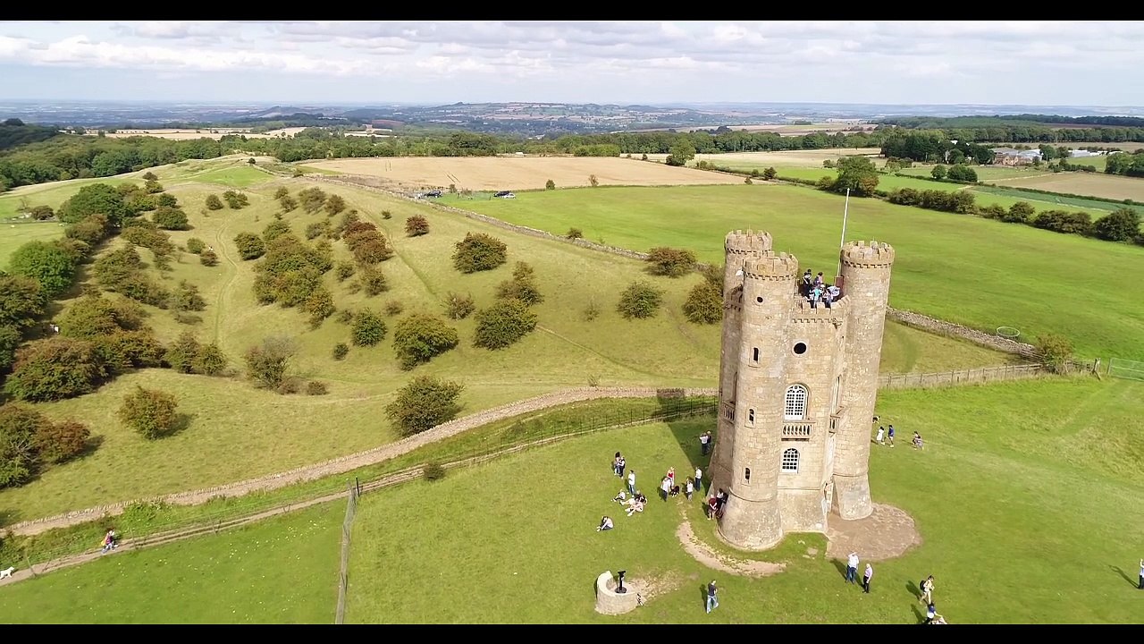 Broadway Tower 2017