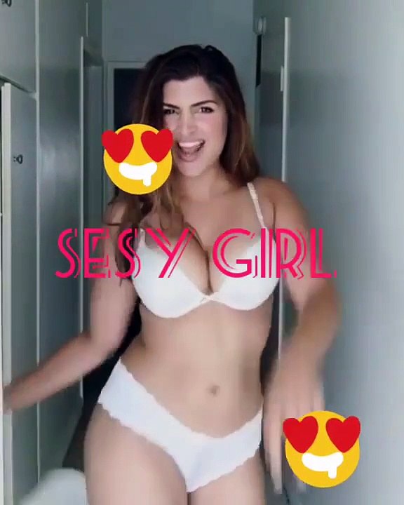 GIRL_S__SEXY_IN_THE_ROAM_FUKING_DANCE New 2017