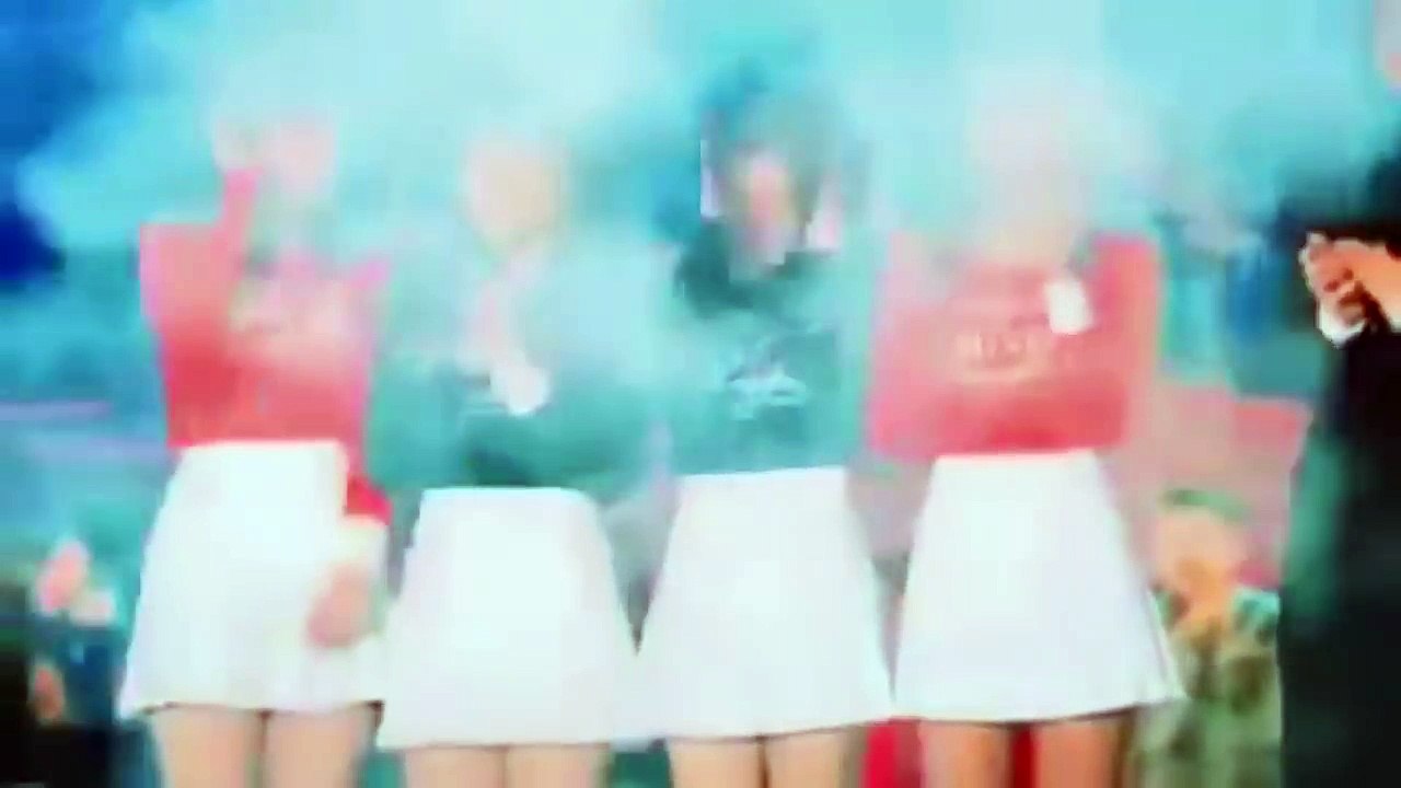 Kpop Male Idols Helping & Protecting Female Idols-FUmQ45q4RrE