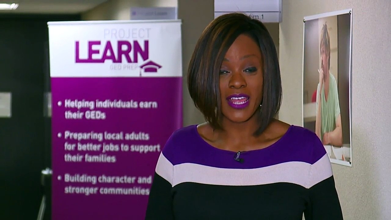 Dad Fulfills Daughter`s Dying Wish by Graduating High School, College