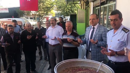 Sanayi Esnafından şehitler için aşure hayrı