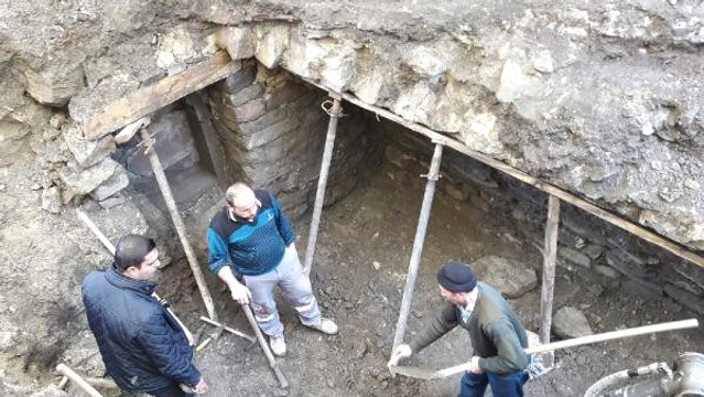 Kepçe Operatörü Yeraltı Şehrini Ortaya Çıkardı