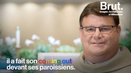 États-Unis : un prêtre fait son coming-out pendant la messe