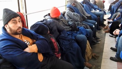 51 kaçak göçmenin umut yolculuğu yarım kaldı