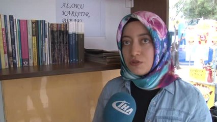 Otobüs Durakları Kütüphaneyle Donatılıyor