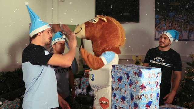 Pottoka et l'Aviron Bayonnais vous souhaitent de joyeuses fêtes !