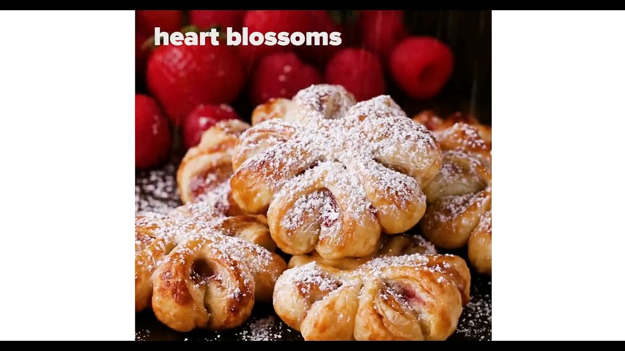 Puff Pastry Decorations 4 Ways Vidéo Dailymotion