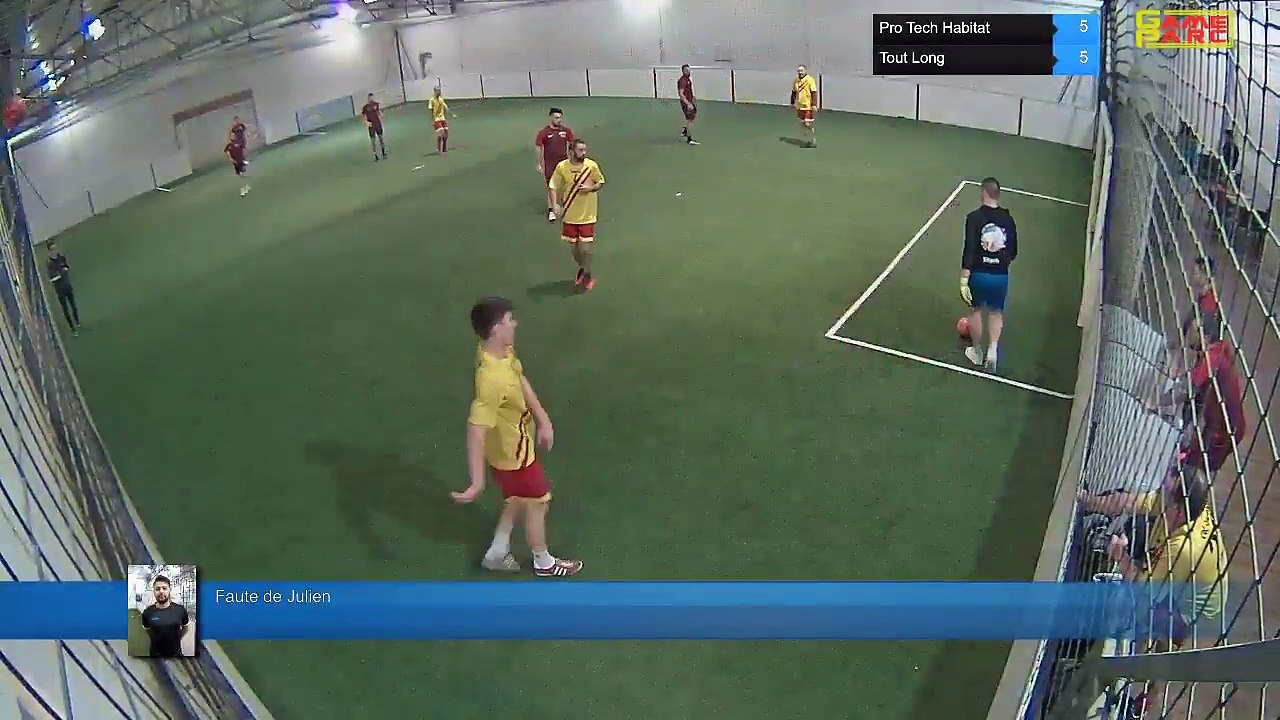 Faute de Julien - Pro Tech Habitat Vs Tout Long - 19/12/17 21:41 - LIGUE 2 - Poitiers Game Parc