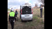 Uşak'ta polis aracına ateş açıldı