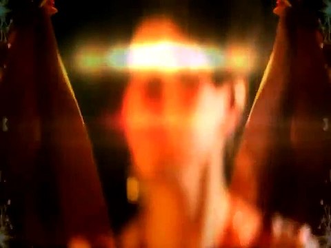 Ezgi - Sebebim Sensin (Official Video)