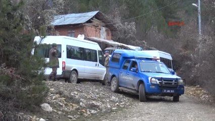 Dha Yurt - Komandolar Kastamonu'da Yangın Sonrası Kayıplara Karışan 5 Kişilik Ailenin Cesedini...