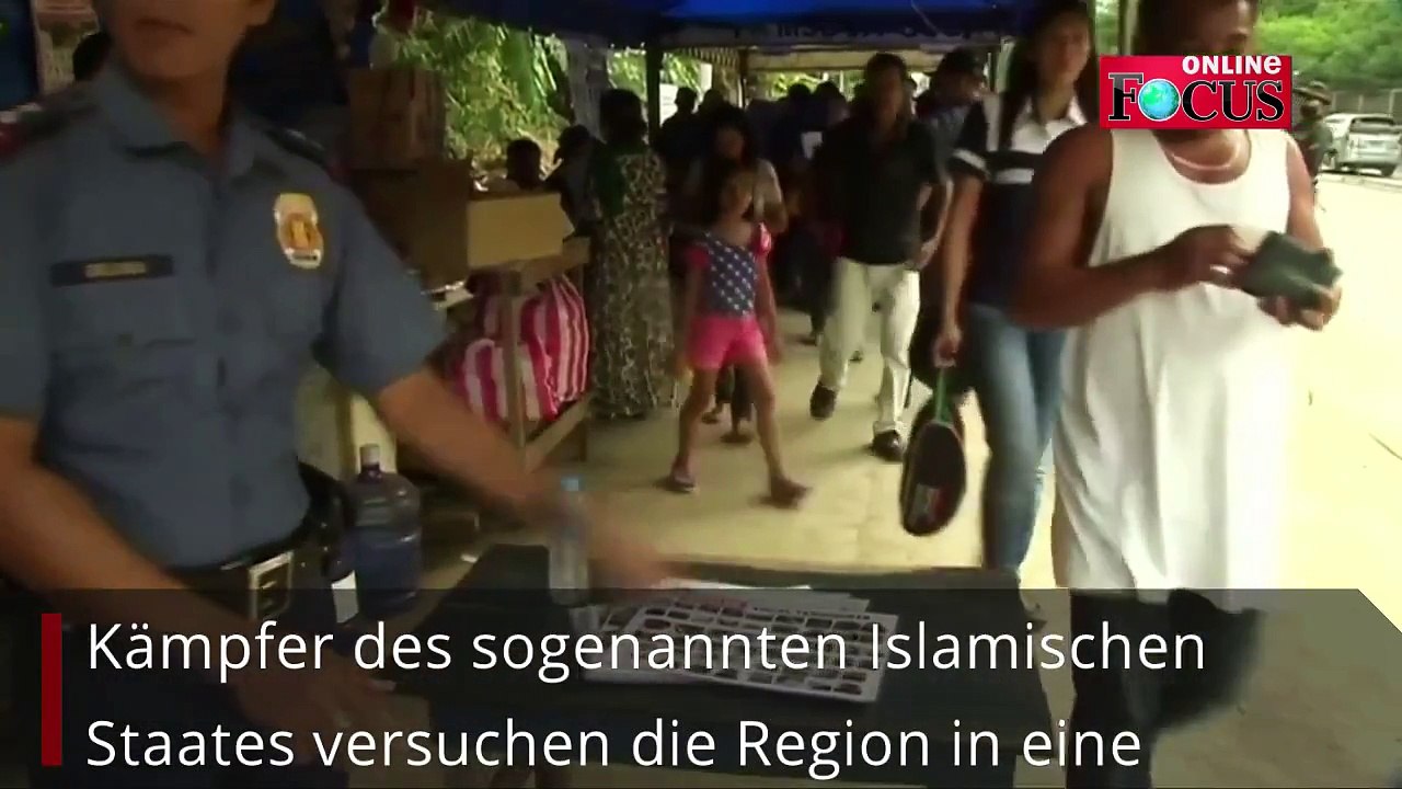 Mit Kopftüchern getarnt Muslime retten 44 Christen vor IS Kämpfern