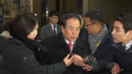 '뇌물 수수' 이우현 14시간 조사..."보좌관에 미안" / YTN
