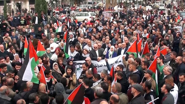 ABD'nin Kudüs'ü başkent olarak tanımasına tepki yürüyüşü - NABLUS