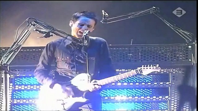 Muse - Bliss, Pinkpop Festival, 05/31/2004