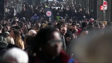 Impôts : l'INSEE prévoit une hausse en 2018, le gouvernement dément