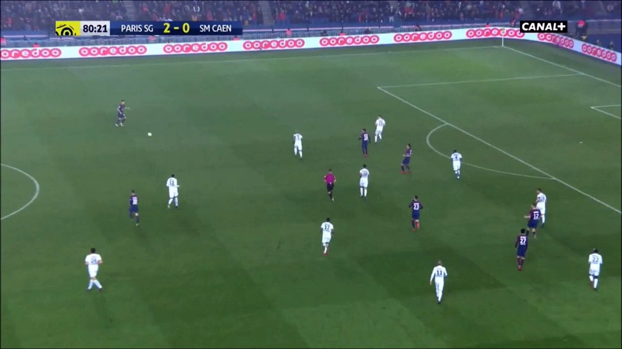Yuri Berchiche Goal vs Caen (3-0)