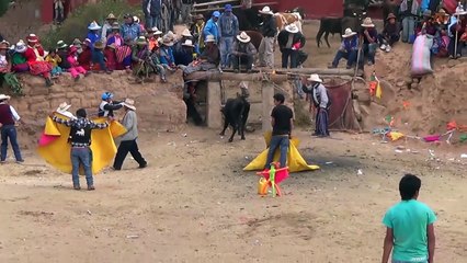 Corrida de toros - San Juan de Llac Hua