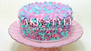 WATCH THIS! Easy Buttercream Piping WITH THREE COLORS-wKJ569Sjayg