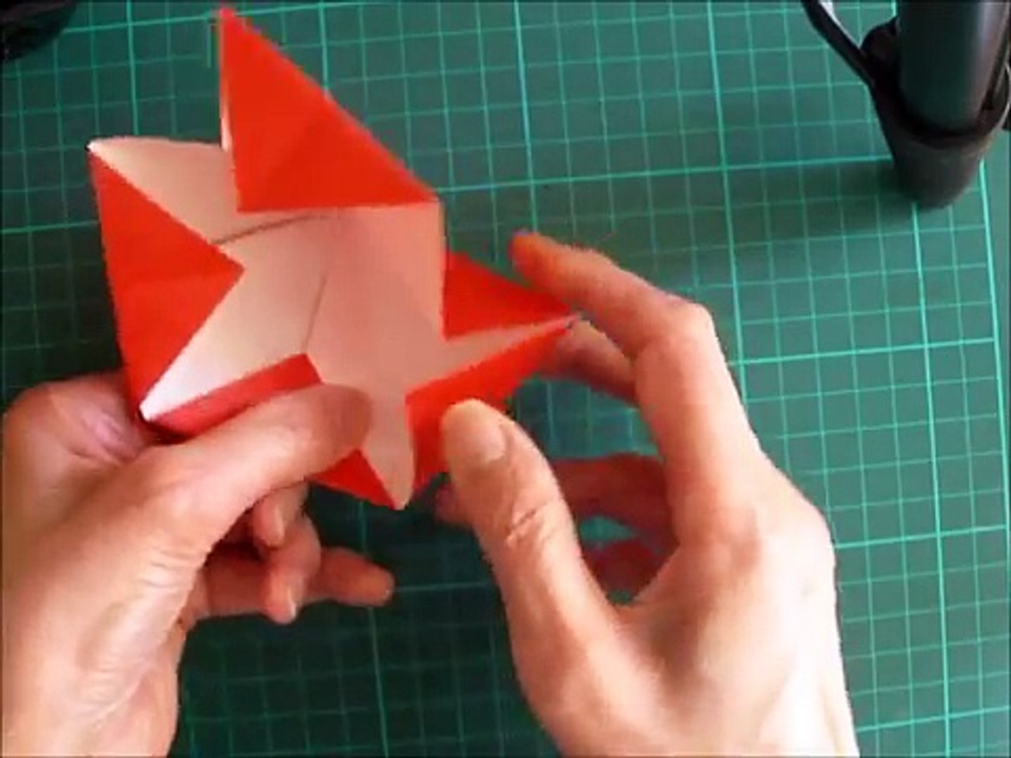 折り紙 イチゴ 立体 簡単な折り方 Origami Strawberry 3d Spormkoxgjs Video Dailymotion