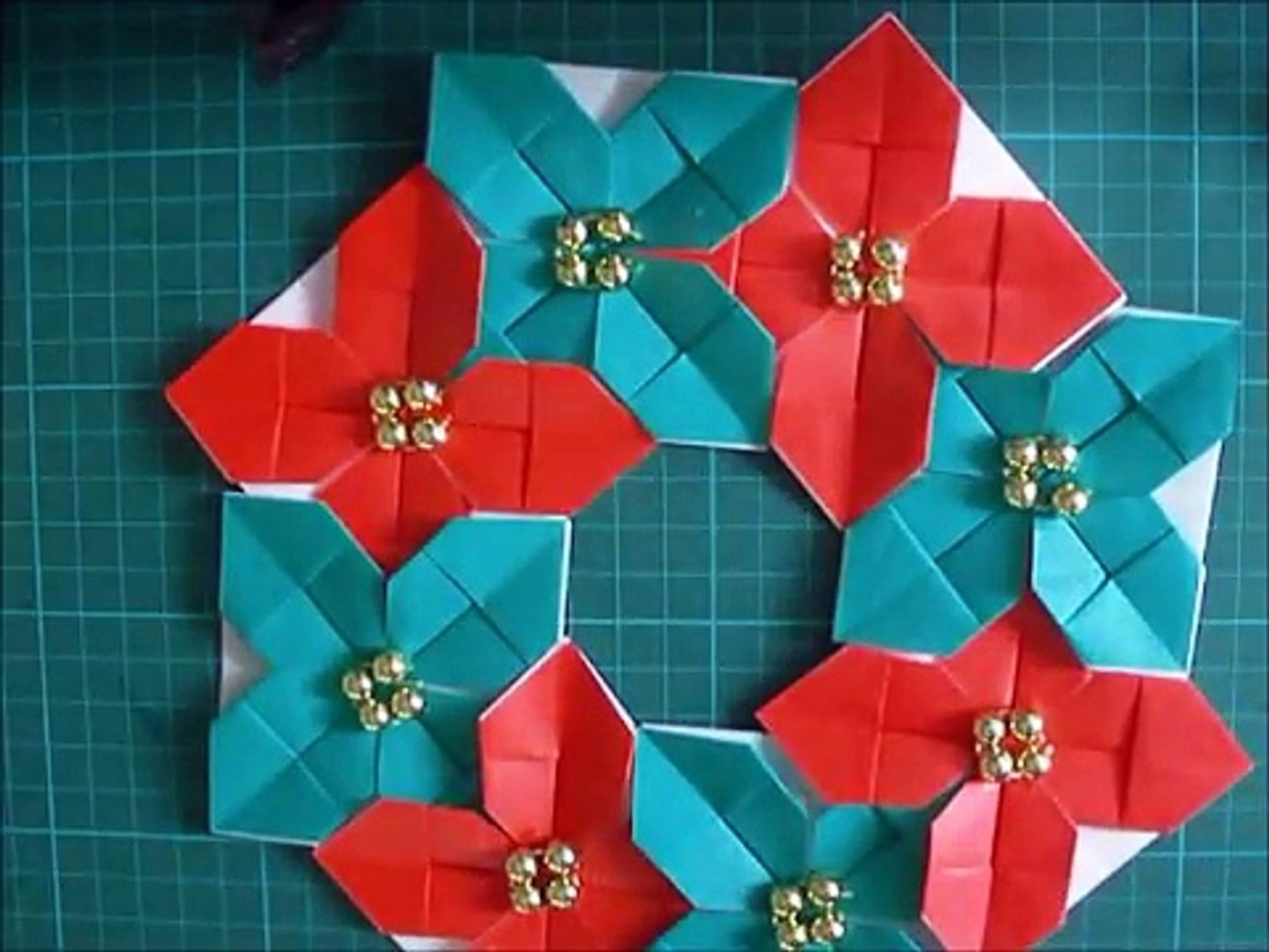 折り紙 クリスマスリース ポインセチア２の簡単な折り方 Niceno1 Origami Christmas Wreath Poinsettia Tutorial Zfg0rr C1ci Video Dailymotion