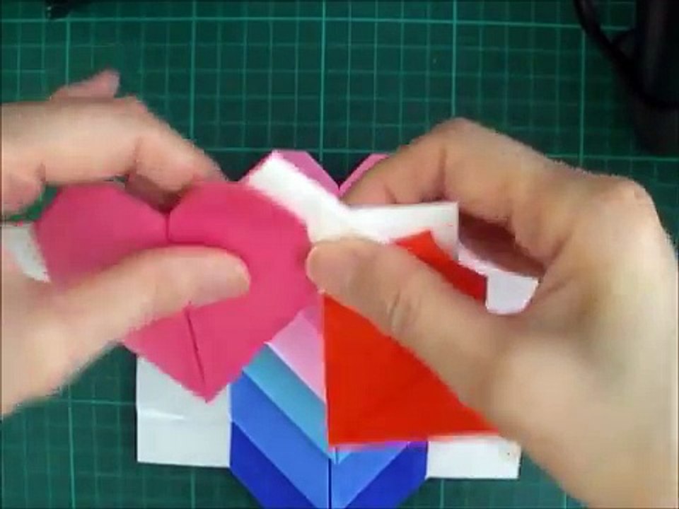 折り紙 ハートのリース 簡単な折り方 Niceno1 Origami Heart Wreath Ccwuraxdc9y Video Dailymotion