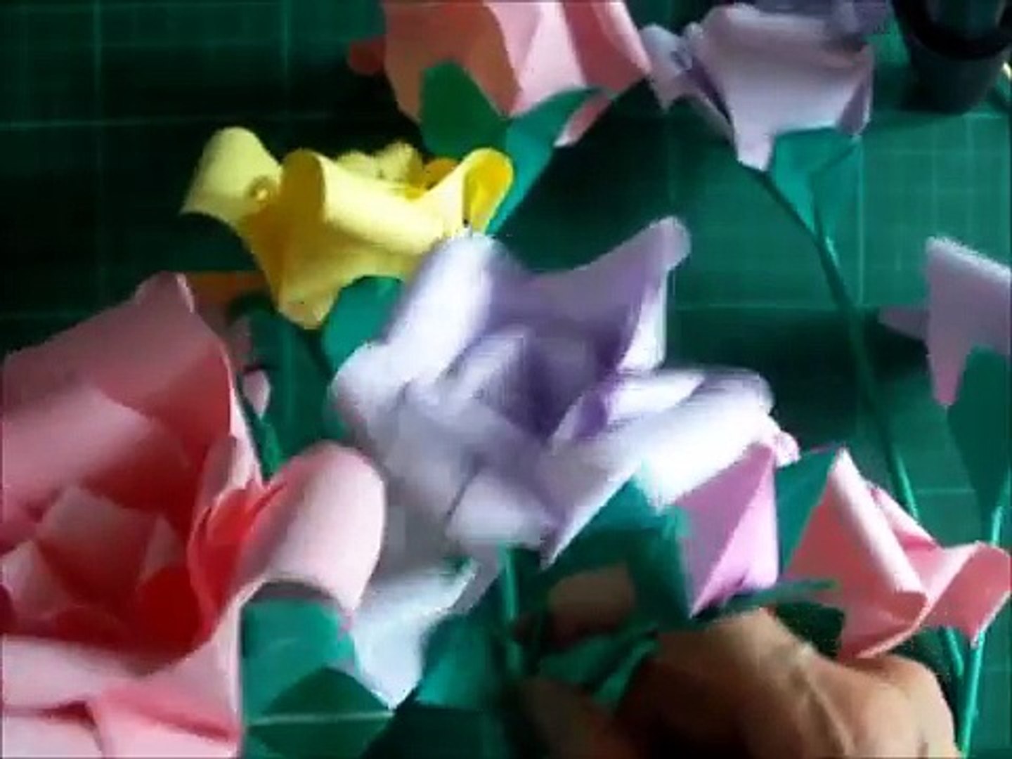 折り紙 バラの花 立体2 簡単な折り方 Niceno1 Origami Roses Flower 3d Tutorial 0qhmze0ix2w Video Dailymotion