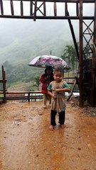 Trần Vỹ Nguyễn - Trần Vỹ Nguyễn đã đăng một video lên dòng...