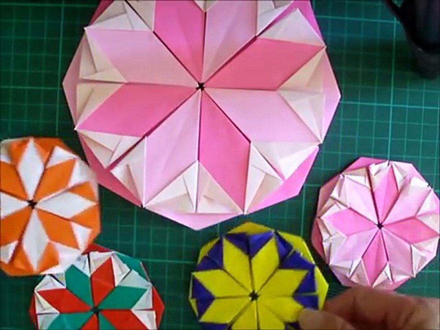 折り紙 花のコースターの簡単な折り方 Niceno1 Origami Flower Coaster Tutorial 4vwh1burkha Video Dailymotion