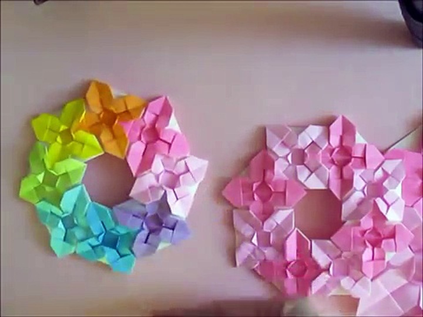 折り紙 花のリースの簡単な作り方2（niceno1）Origami Flower wreath 