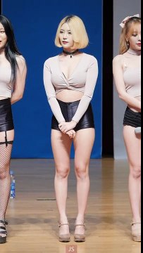 171013 걸크러쉬(Girl Crush) 자기소개 및 멘트#1 파주시민회관 KPOP by JS 직캠(fancam)-TFdZTEp5Zy8