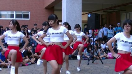 女子中学生のダンスを横から見ると苺の英文字が 全国大会 動画 Dailymotion