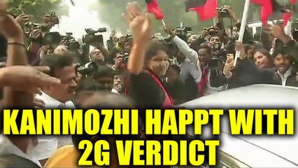 2G scam verdict : DMK leader Kanimozhi happy with CBI court ruling | Oneindia News