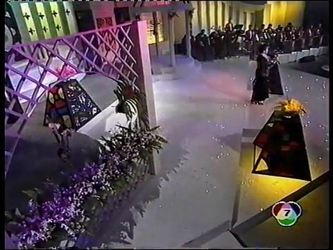 ยอดตองต้องลม - วรนุช อารีย์ (วงสุนทราภรณ์) (58 ปี สุนทราภรณ์) (2540)