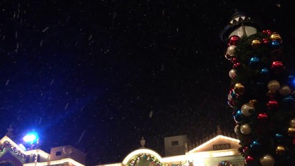 HONG KONG 香港 - Christmas Magical Snow Fall @Disneyland