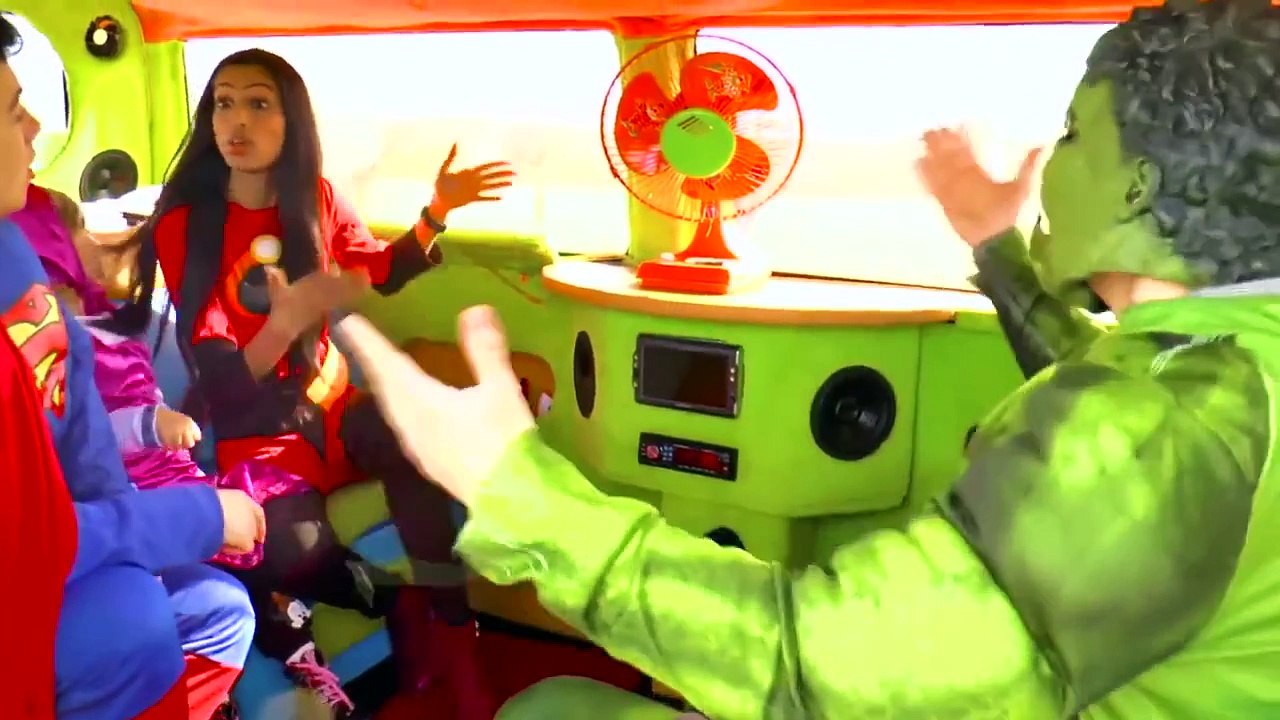 سيئة الطفل محركات سبايدرمان ق سيارة ث المجمدة إلسا، مهرج سوبرمان الهيكل