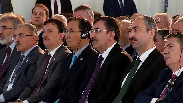 Başbakan Yıldırım: 'Hedefimiz, yenilenebilir enerji konusunda teknoloji üreten ve hatta ihraç eden bir ülke konumuna gelmektir' - ANKARA