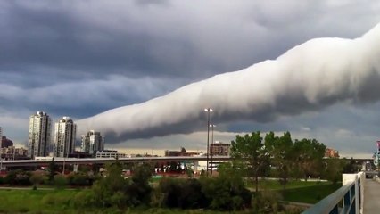 Un nuage impressionnant au dessus de Calgary