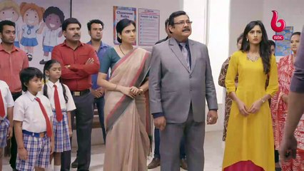 "ديف" يهاجم إداره المدرسة ويحاول تغيير طريقة التعليم.. هل تراه محق !