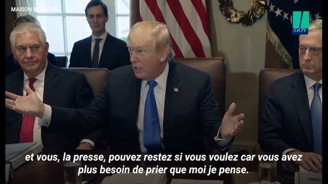 Vous avez plus besoin de prier que moi : le nouveau tacle de Trump aux journalistes
