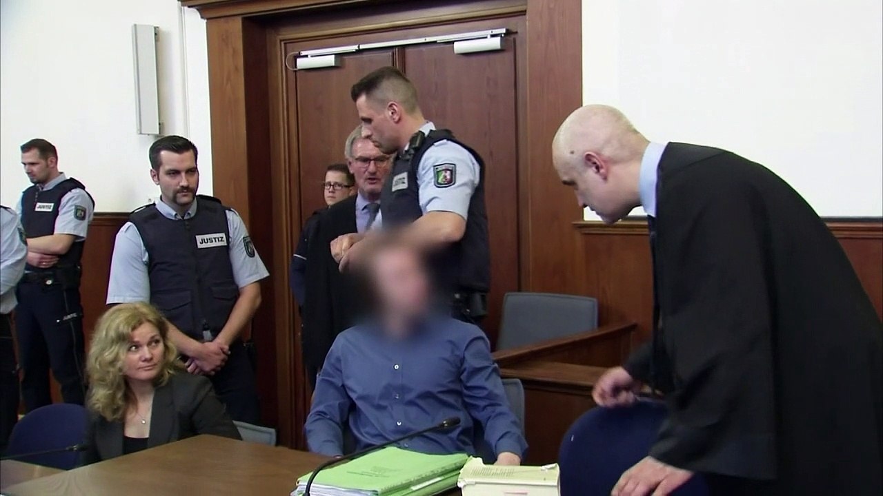 Mutmaßlicher BVB-Attentäter schweigt zu Prozessbeginn